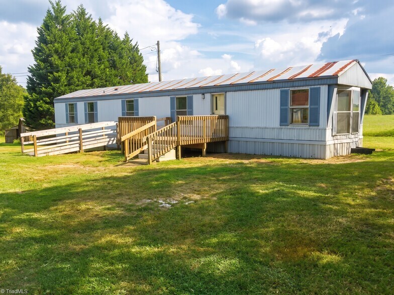 More Photos Of , Lexington Specialty For Sale