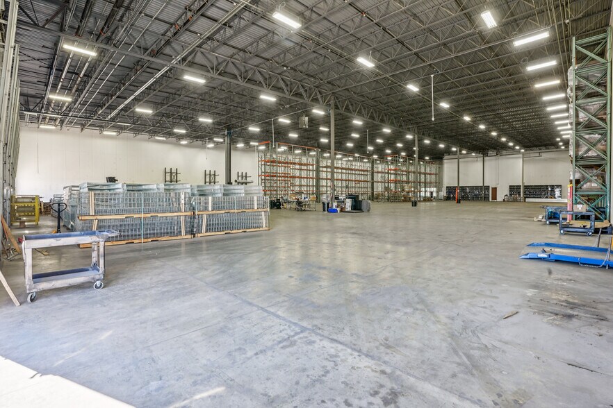 More Photos Of 2251 Picadilly Dr, Austin Warehouse For Lease