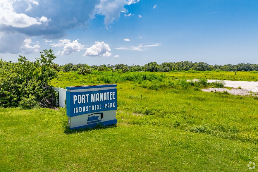 More Photos Of , Palmetto Land For Sale