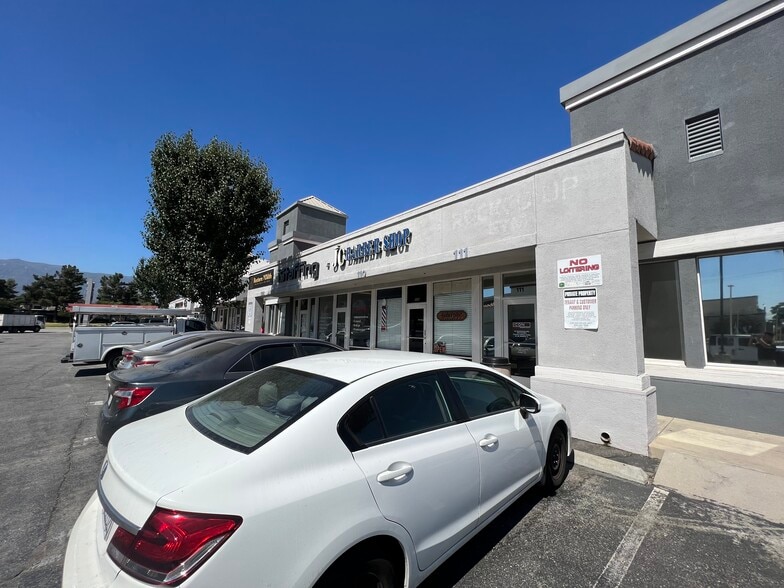 More Photos Of 8127 Mulberry Ave, Fontana Unknown For Lease