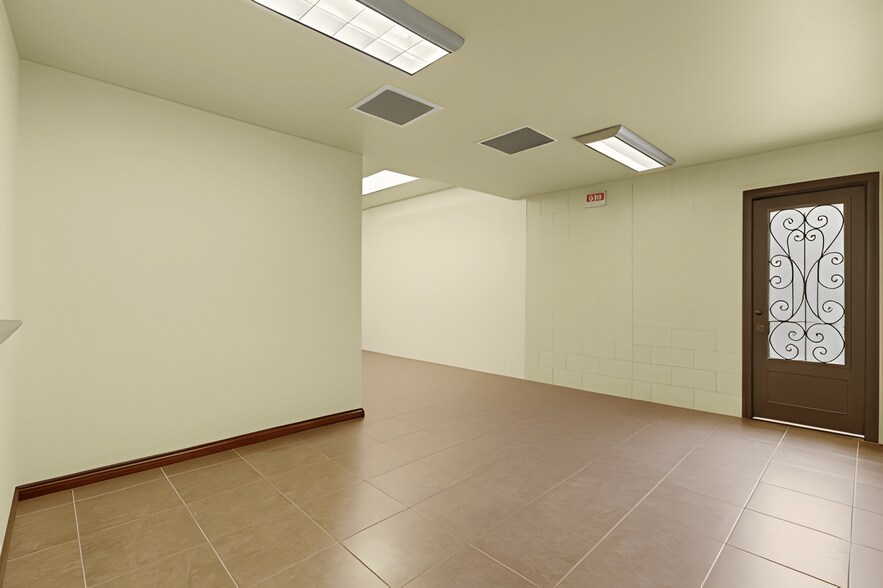 More Photos Of 4204 W Burbank Blvd, Burbank General Retail For Sale