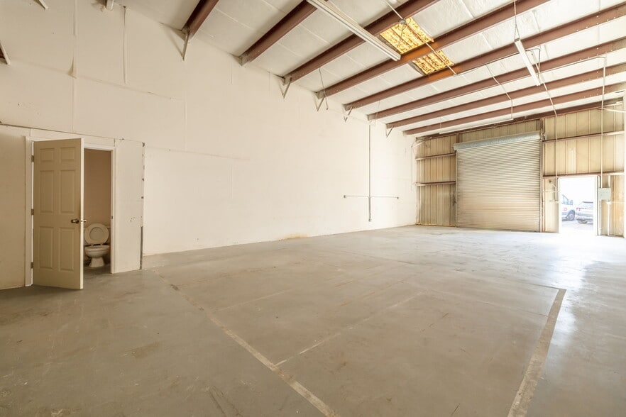 More Photos Of 39020-39046 US Highway 19 N, Tarpon Springs Unknown For Lease