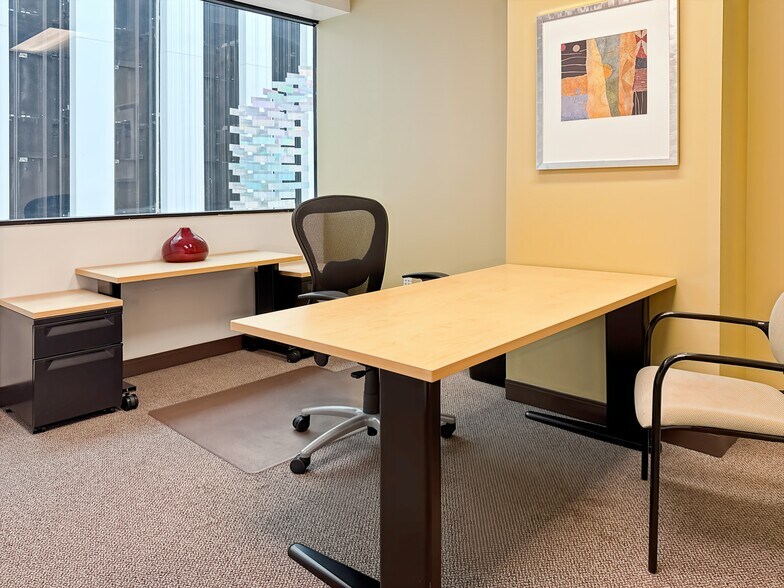 More Photos Of 3 Bethesda Metro Center, Bethesda Coworking Space