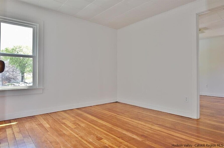 More Photos Of 235 Main St, New Paltz Apartments For Sale