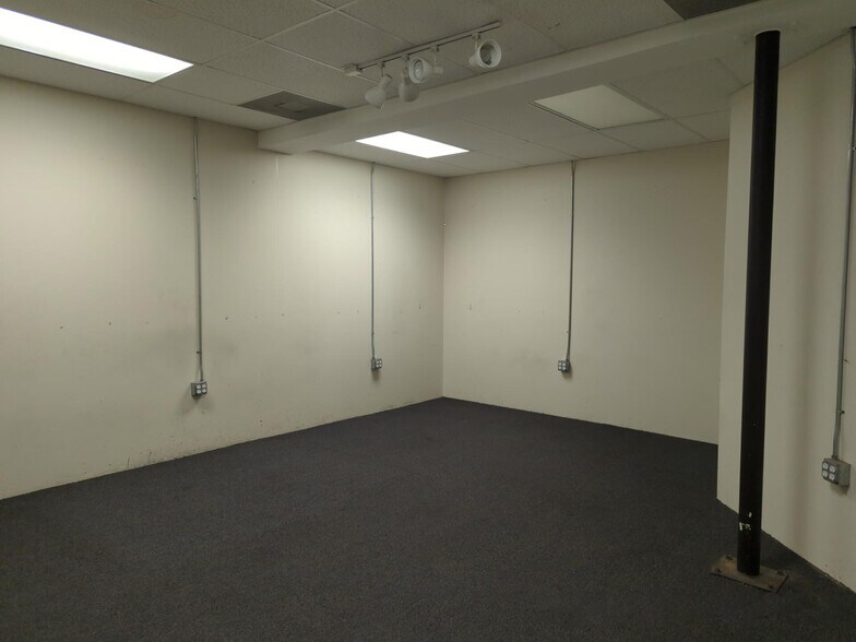 More Photos Of 9190-9214 Exposition Blvd, Los Angeles Warehouse For Sale