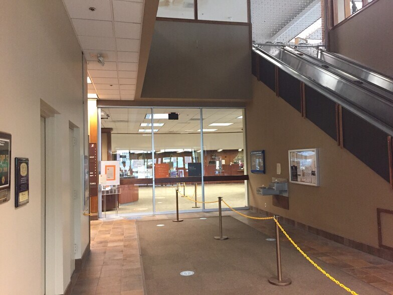 More Photos Of 104 S Wolcott St, Casper Office For Lease