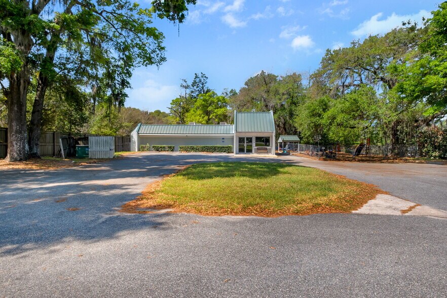 More Photos Of 3472 N Monroe St, Tallahassee Office For Sale