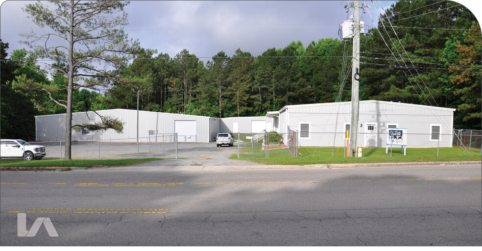 Primary Photo Of 3030 Lee Ave, Sanford Warehouse For Sale