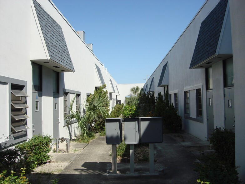 More Photos Of 5130 NW 15th St, Margate Unknown For Lease