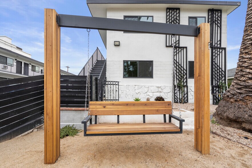 More Photos Of 1717-1725 Park Ave, Los Angeles Apartments For Sale