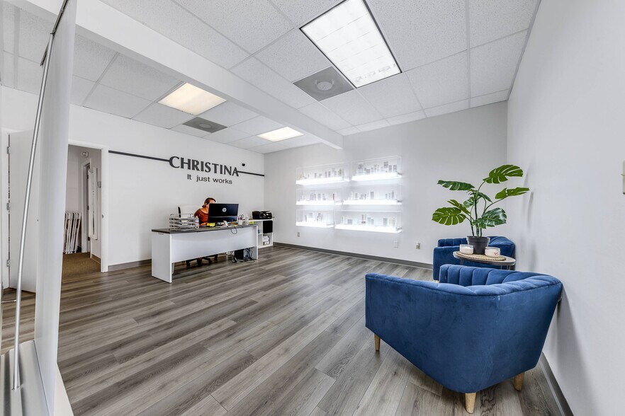 More Photos Of 4101 Ravenswood Rd, Dania Beach Unknown For Lease