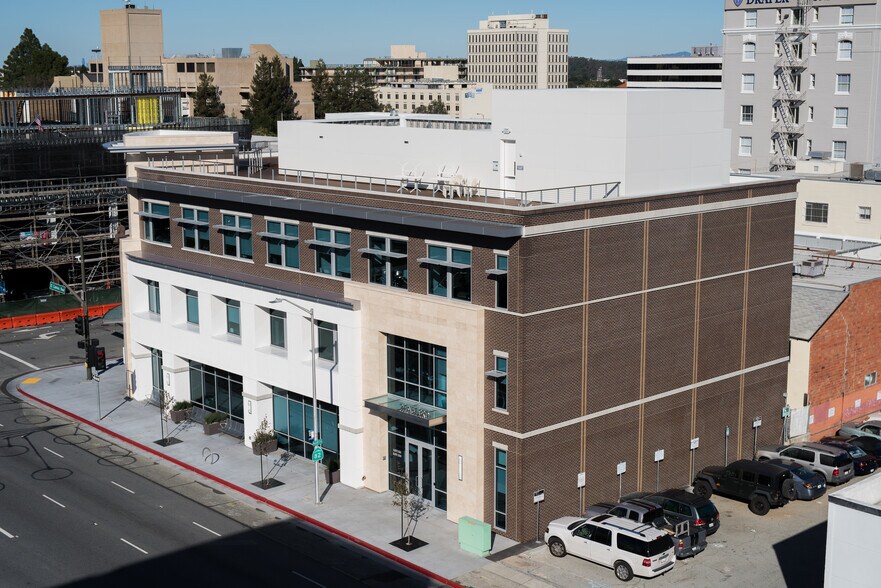 More Photos Of 2 E 3rd Ave, San Mateo Office For Lease