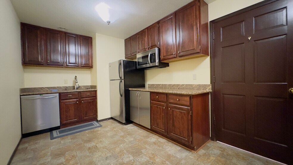More Photos Of 2625-2627 Martin Way E, Olympia Office For Lease