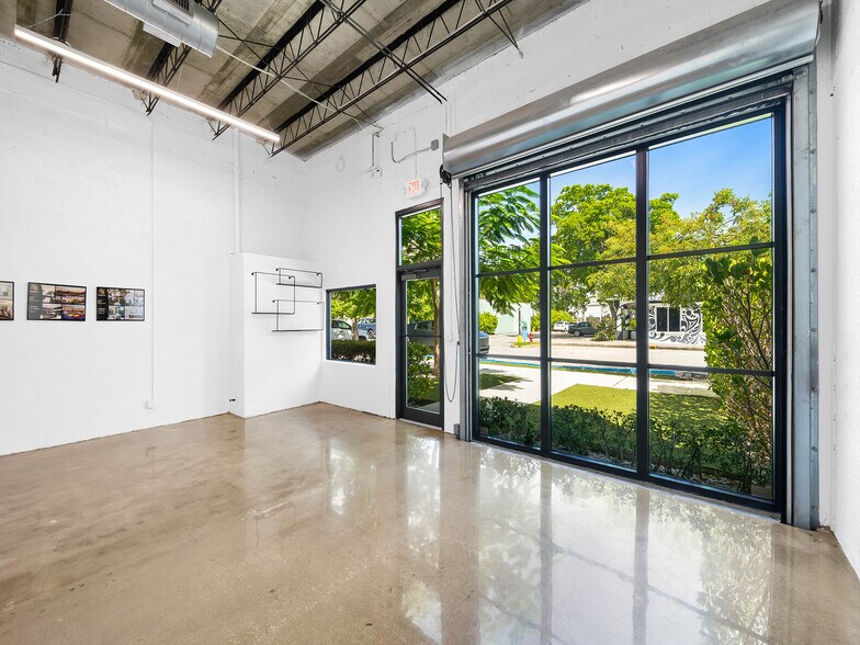 More Photos Of 719-721 NE 2nd Ave, Fort Lauderdale Office For Sale