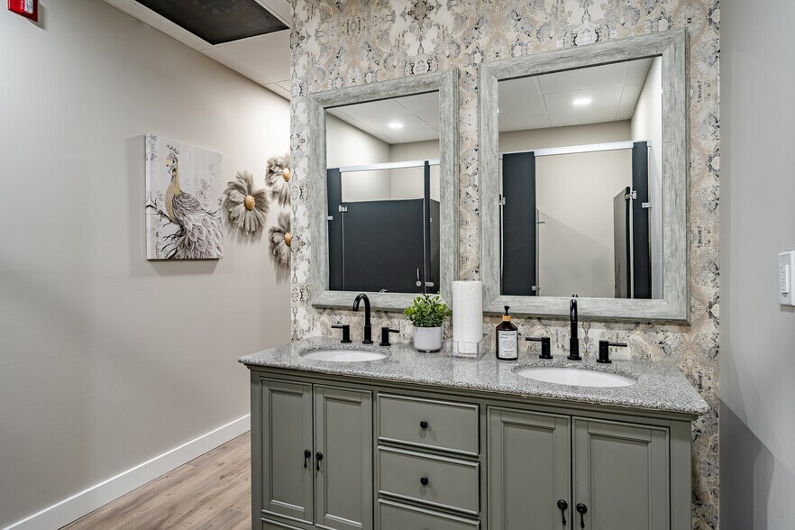 More Photos Of 1244 West Chester Pike, West Chester Office Residential For Lease