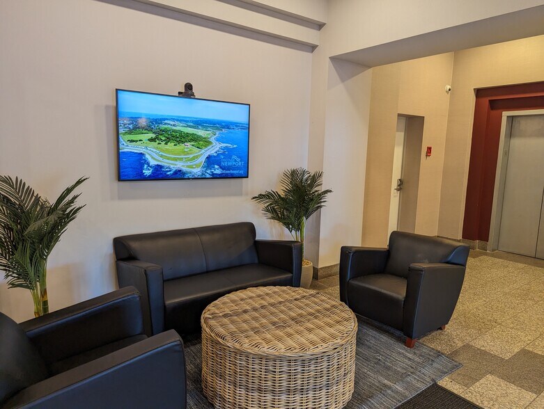 More Photos Of 210 N Central Ave, Hartsdale Medical For Lease