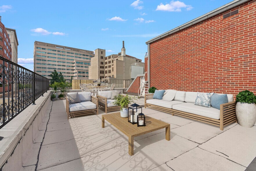 More Photos Of 15 W Front St, Trenton Office Residential For Sale