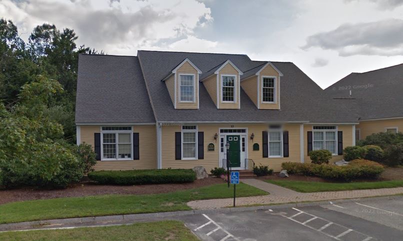 More Photos Of 360 Route 101, Bedford Medical For Lease