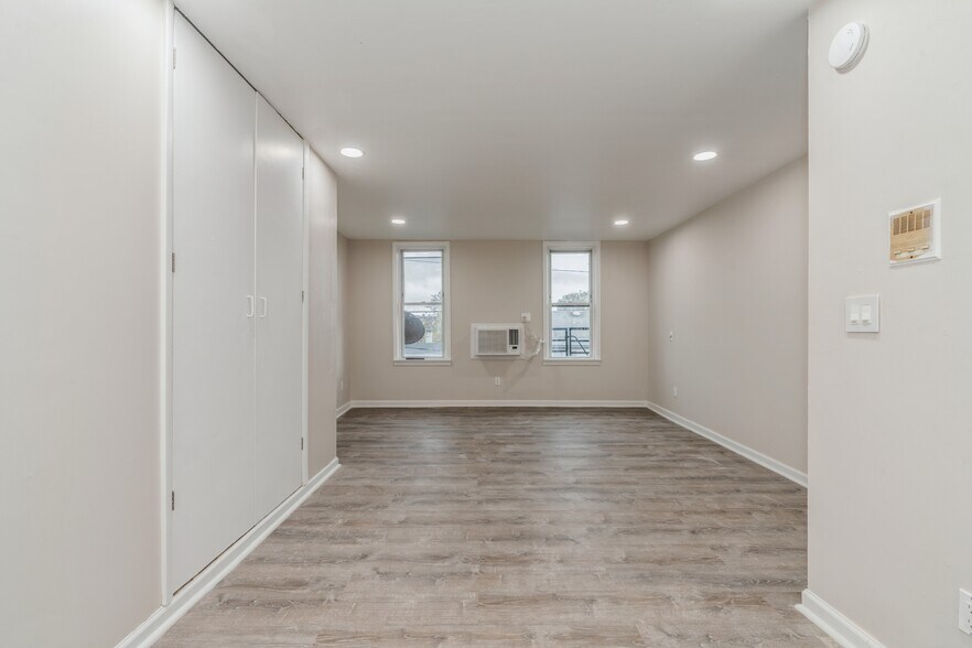 More Photos Of 40 Beacon Ave, Jersey City Apartments For Sale