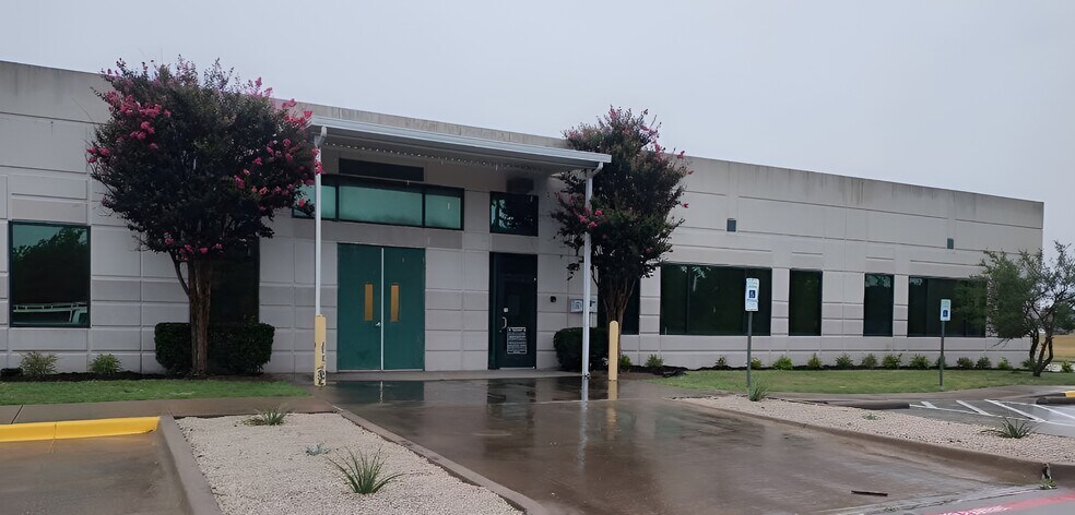 More Photos Of 8325 Jack Finney Blvd, Greenville Medical For Lease