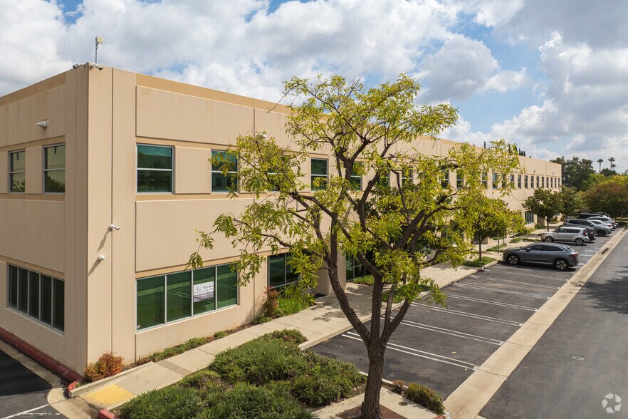 More Photos Of 15823 W Monte St, Sylmar Warehouse For Sale