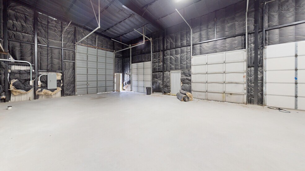 More Photos Of 2811 E 5th St, Austin Storefront Retail Office For Lease