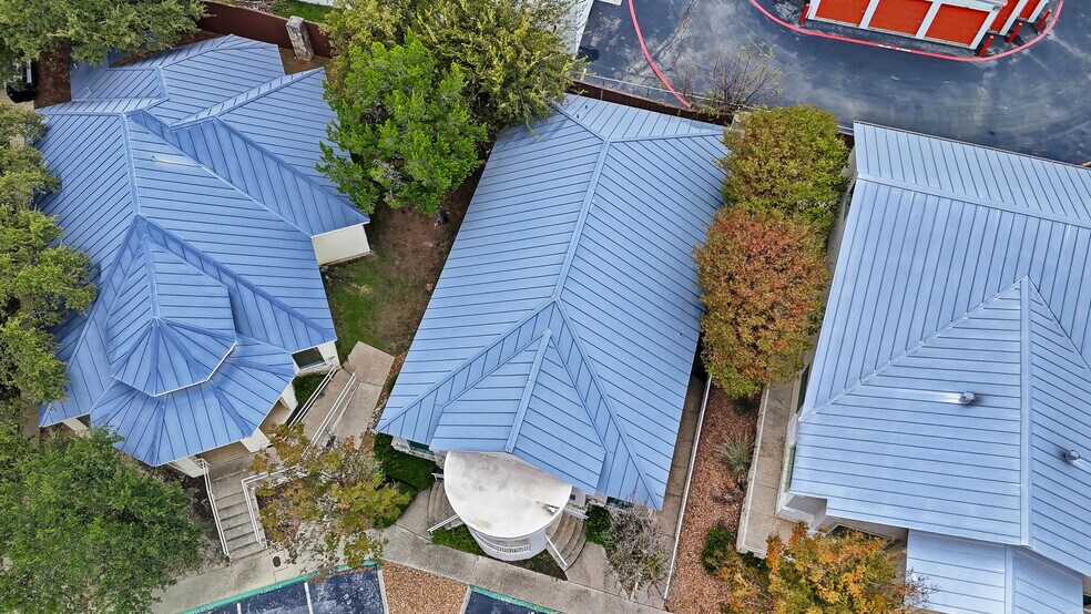 More Photos Of 15303 Huebner Rd, San Antonio Medical For Sale