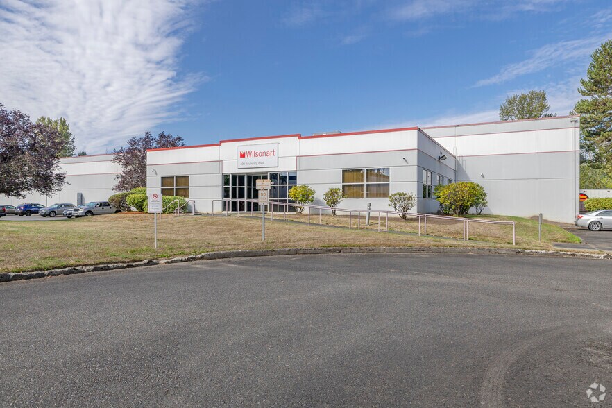 Primary Photo Of 400 Boundary Blvd, Algona Warehouse For Sale