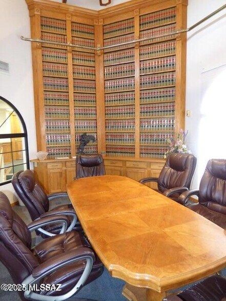 More Photos Of 360 N Court Ave, Tucson Office For Sale