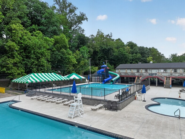 More Photos Of 13 Beaver St, Hulmeville Swimming Pool For Sale