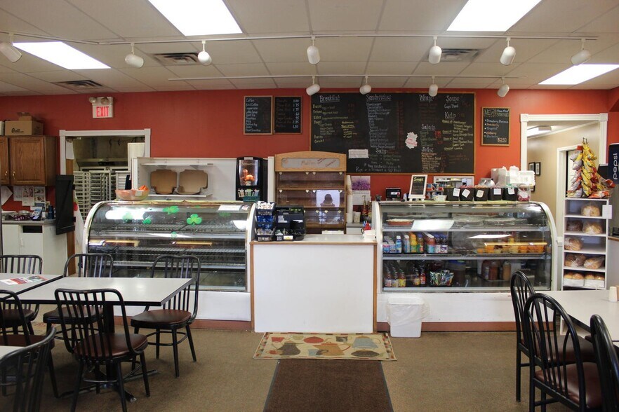 More Photos Of 511 E Main St, Saint Henry Freestanding For Sale