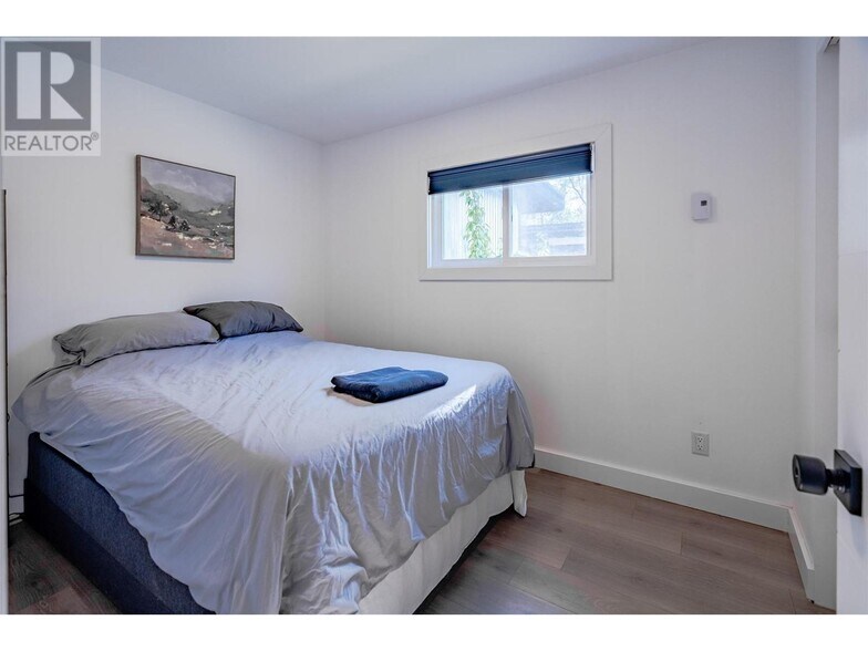 More Photos Of 1810 1 St, Fruitvale Apartments For Sale