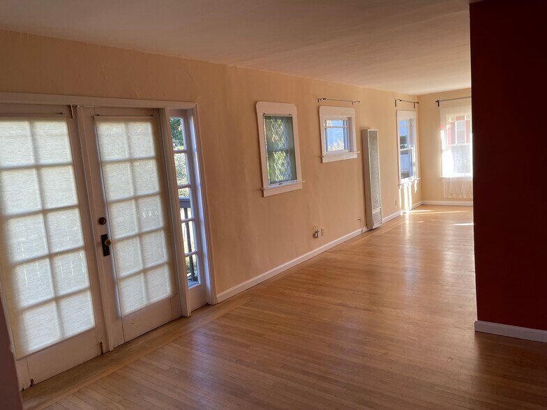 More Photos Of 1239 Berkeley Way, Berkeley Apartments For Sale