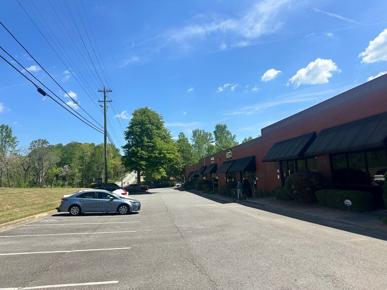 More Photos Of 4250 Keith Bridge Rd, Cumming Light Manufacturing For Lease