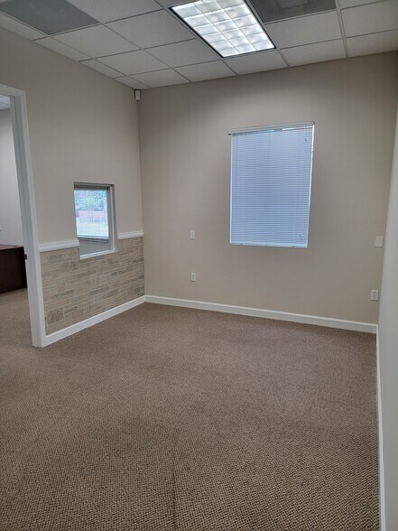 More Photos Of 11760 W Sample Rd, Coral Springs Office For Lease