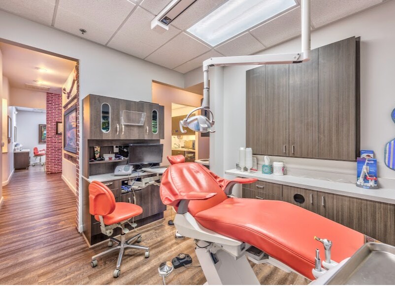 More Photos Of 6090 S Fort Apache Rd, Las Vegas Office For Sale