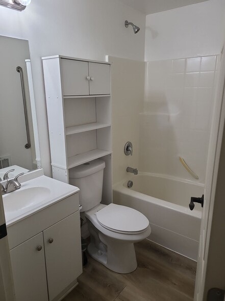 More Photos Of 6476 Kootenai St, Bonners Ferry Apartments For Sale