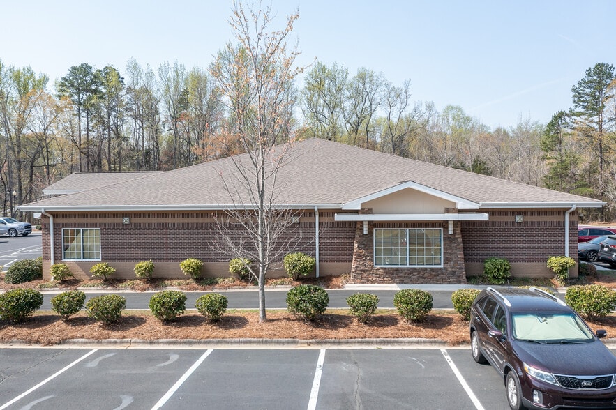 More Photos Of 2090 S US 29 Hwy, China Grove Medical For Lease