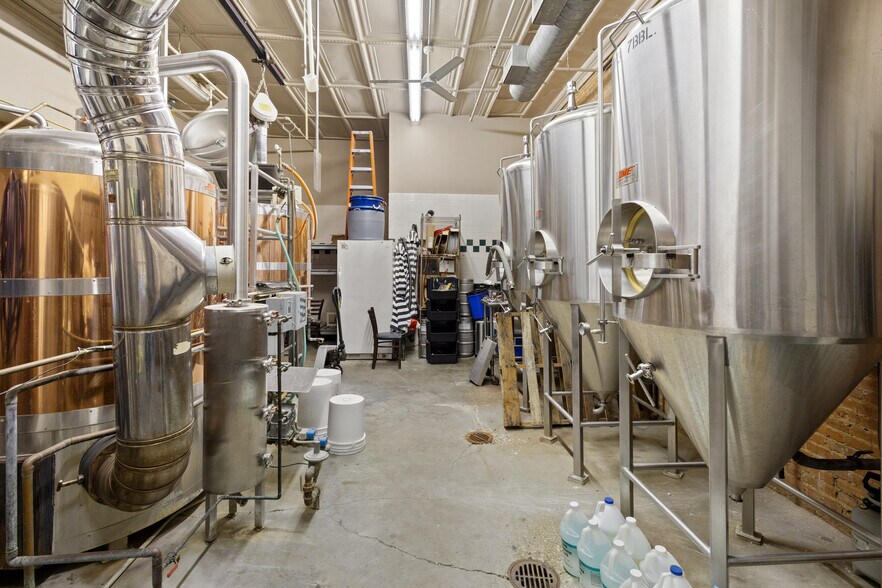 More Photos Of 200 E Michigan Ave, Kalamazoo Apartments For Lease