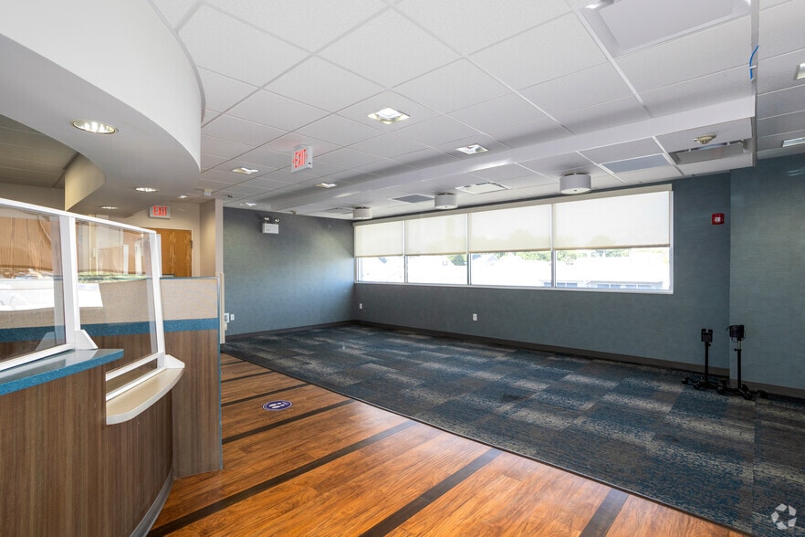 More Photos Of 8015-8021 Frankford Ave, Philadelphia Medical For Lease