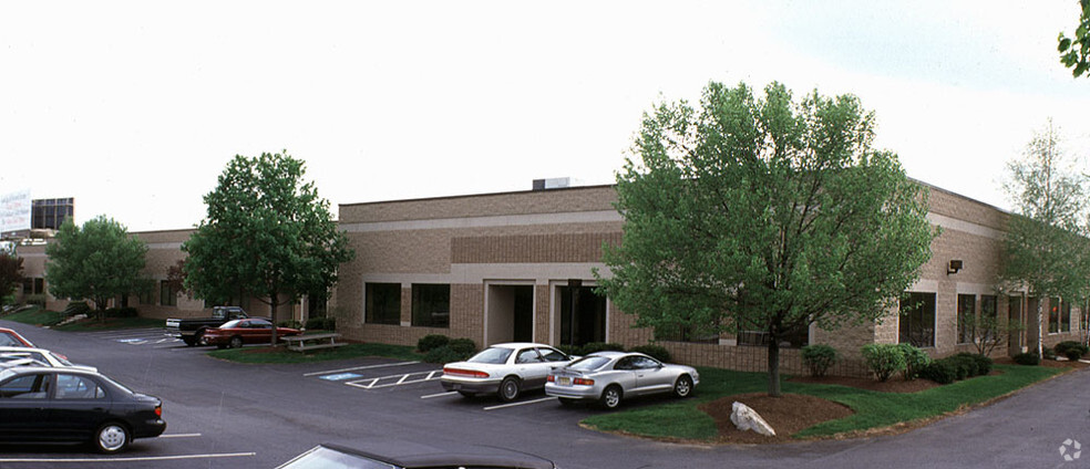 Primary Photo Of 894 Marcon Blvd, Allentown Light Distribution For Lease