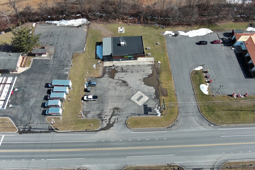 More Photos Of 16018 McMullen Hwy SW, Cresaptown Fast Food For Sale