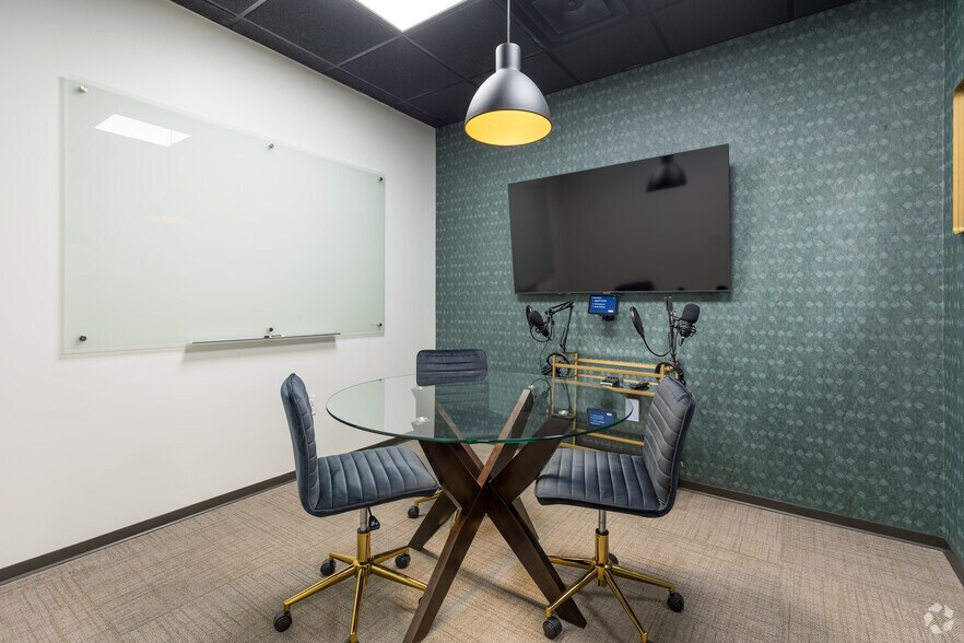 More Photos Of 275 Interstate North Cir SE, Atlanta Coworking Space