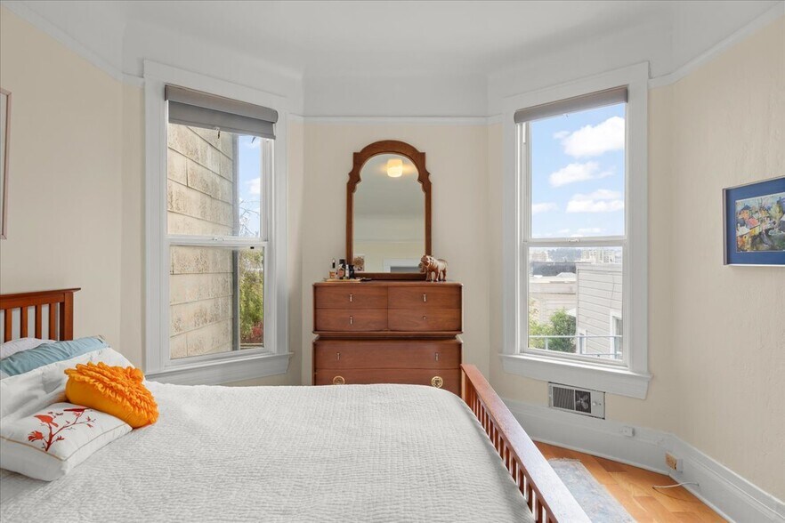More Photos Of 2275 California St, San Francisco Apartments For Sale