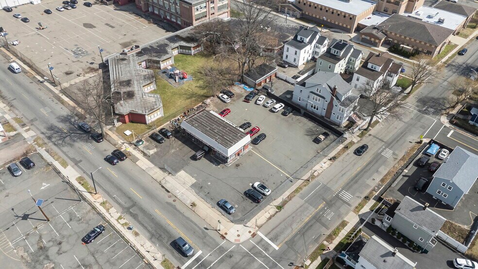 More Photos Of 382 S Clinton St, East Orange Auto Repair For Sale