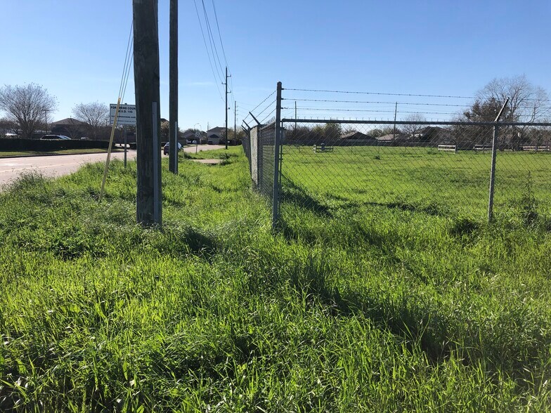 More Photos Of FM 359 @ Del Agua, Richmond Land For Sale