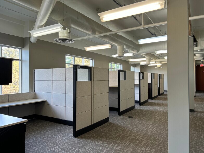 More Photos Of 310 Billingsly Ct, Franklin Medical For Sale