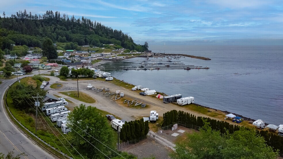 More Photos Of 444 Front St, Sekiu Hotel For Sale