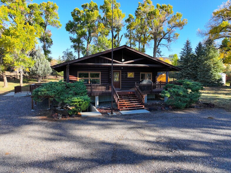 More Photos Of 1430 Riverview Rd, Riverton Office Residential For Sale