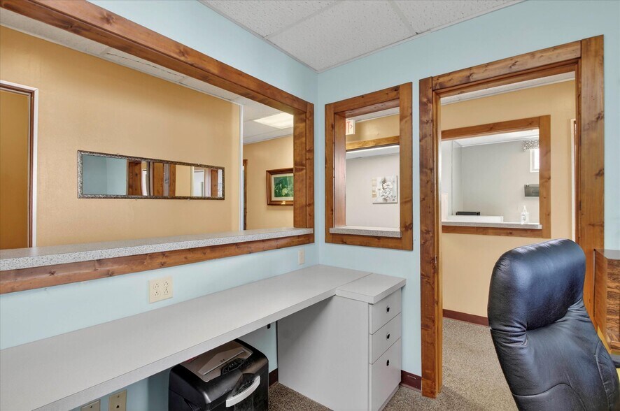 More Photos Of 820 N Pine River St, Ithaca Healthcare For Sale